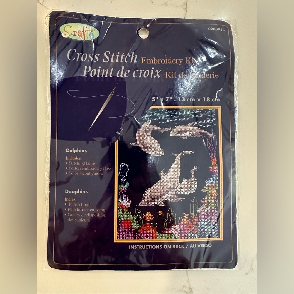 Craft Cross Stitch Embroidery Cats and Dolphins NIP - Picture 3 of 4